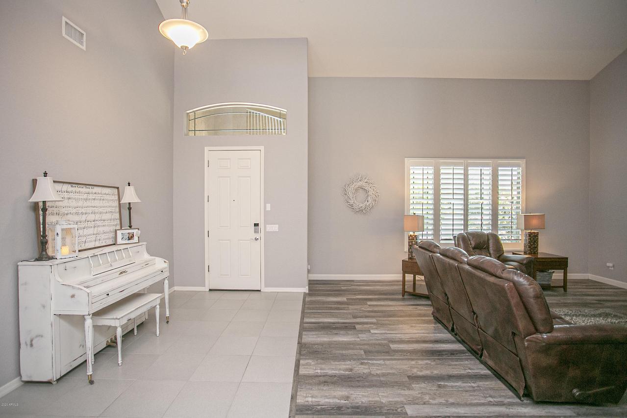 17973 W Montecito Ave., Goodyear, AZ 85395