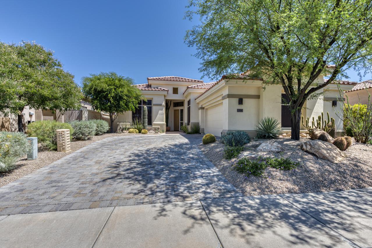 8246 E Gilded Perch Dr., Scottsdale, AZ 85255