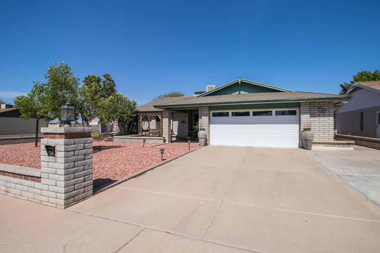 7737 N 107th Dr., Glendale, AZ 85307