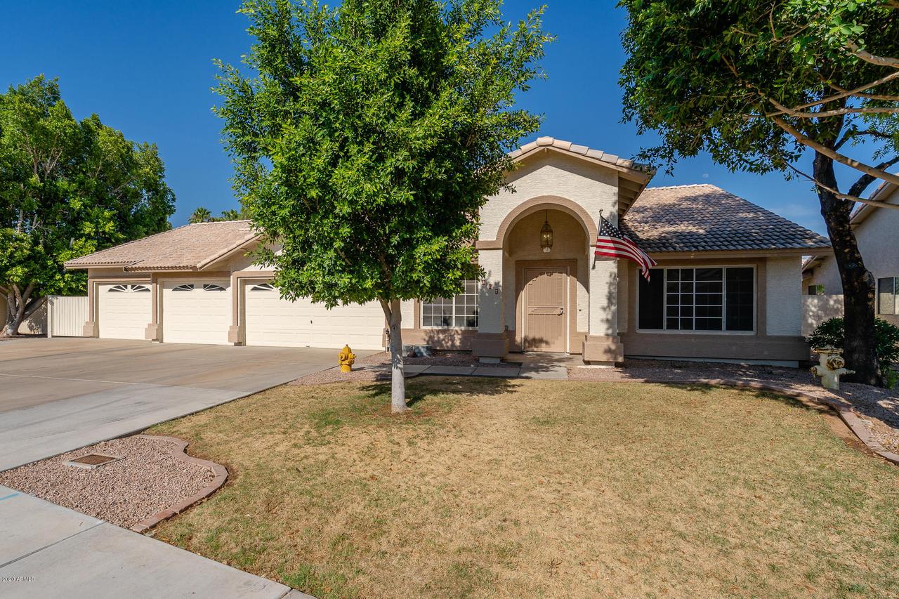 817 N Oracle, Mesa, AZ 85203