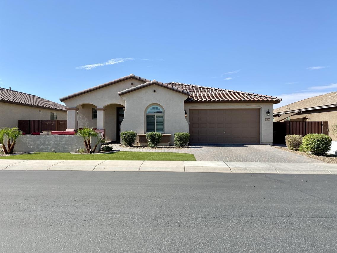 95 W Hackberry Ave., San Tan Valley, AZ 85140