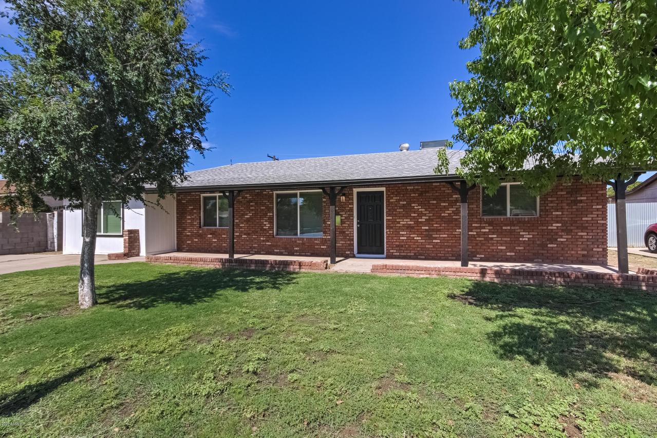 836 N Dakota St., Chandler, AZ 85225