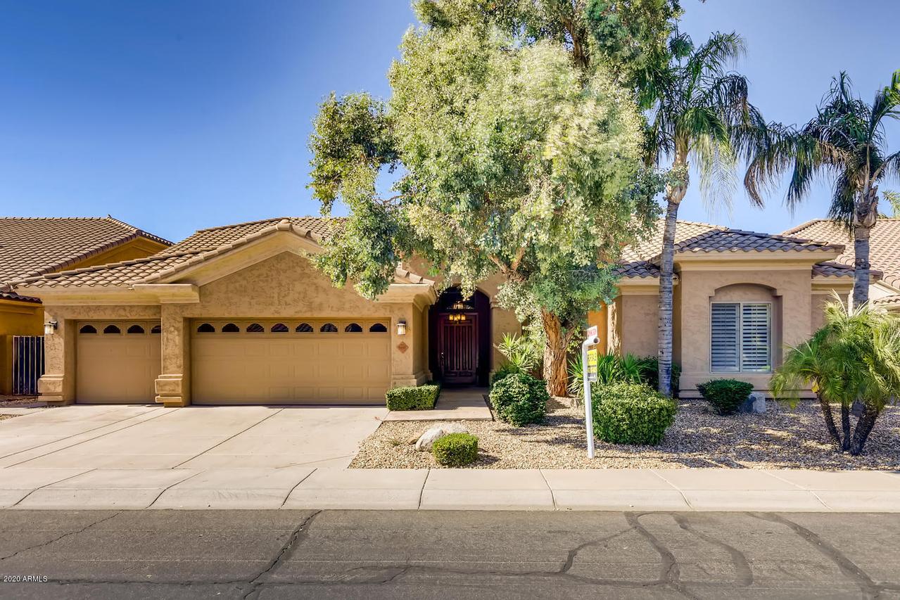 5448 E Ludlow Dr., Scottsdale, AZ 85254
