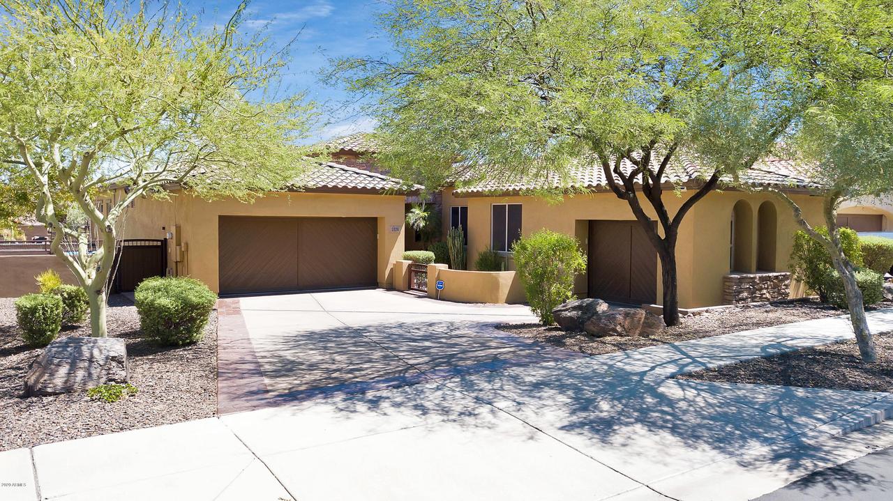 2326 E Samantha Way, Phoenix, AZ 85042