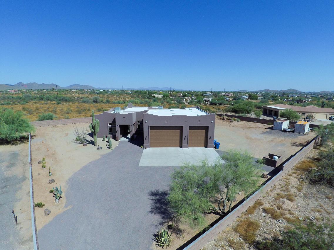 39031 N 11th Ave., Phoenix, AZ 85086