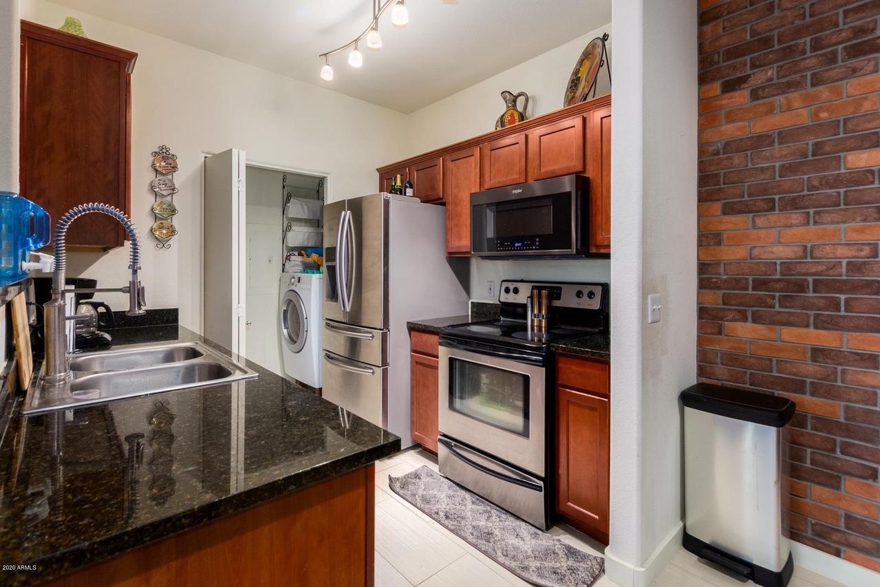 3302 N 7th St. #211, Phoenix, AZ 85014