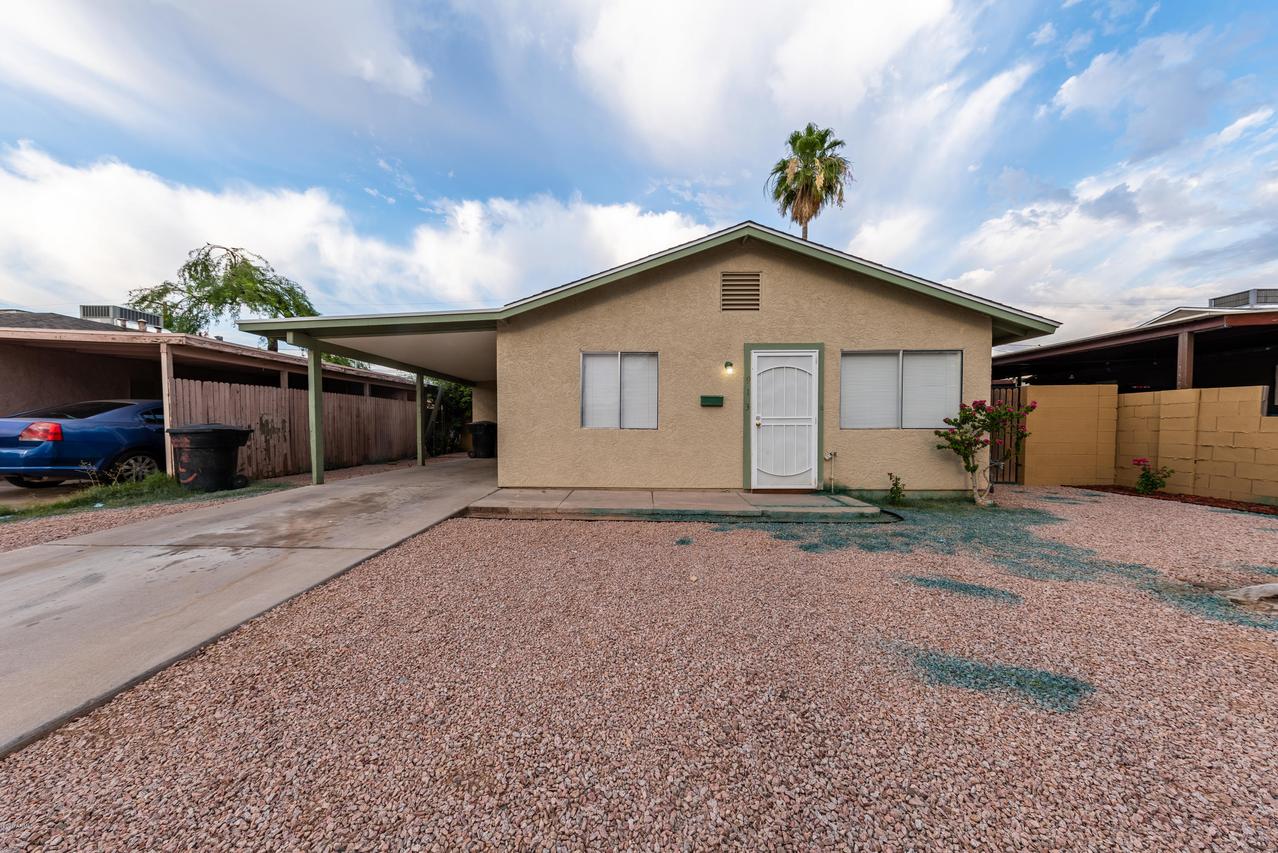 913 S Coleman, Mesa, AZ 85210
