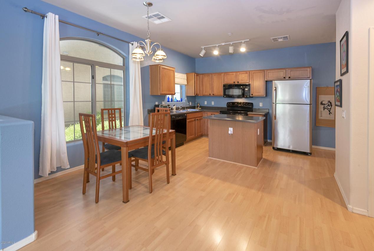2727 N Price Rd. #42, Chandler, AZ 85224