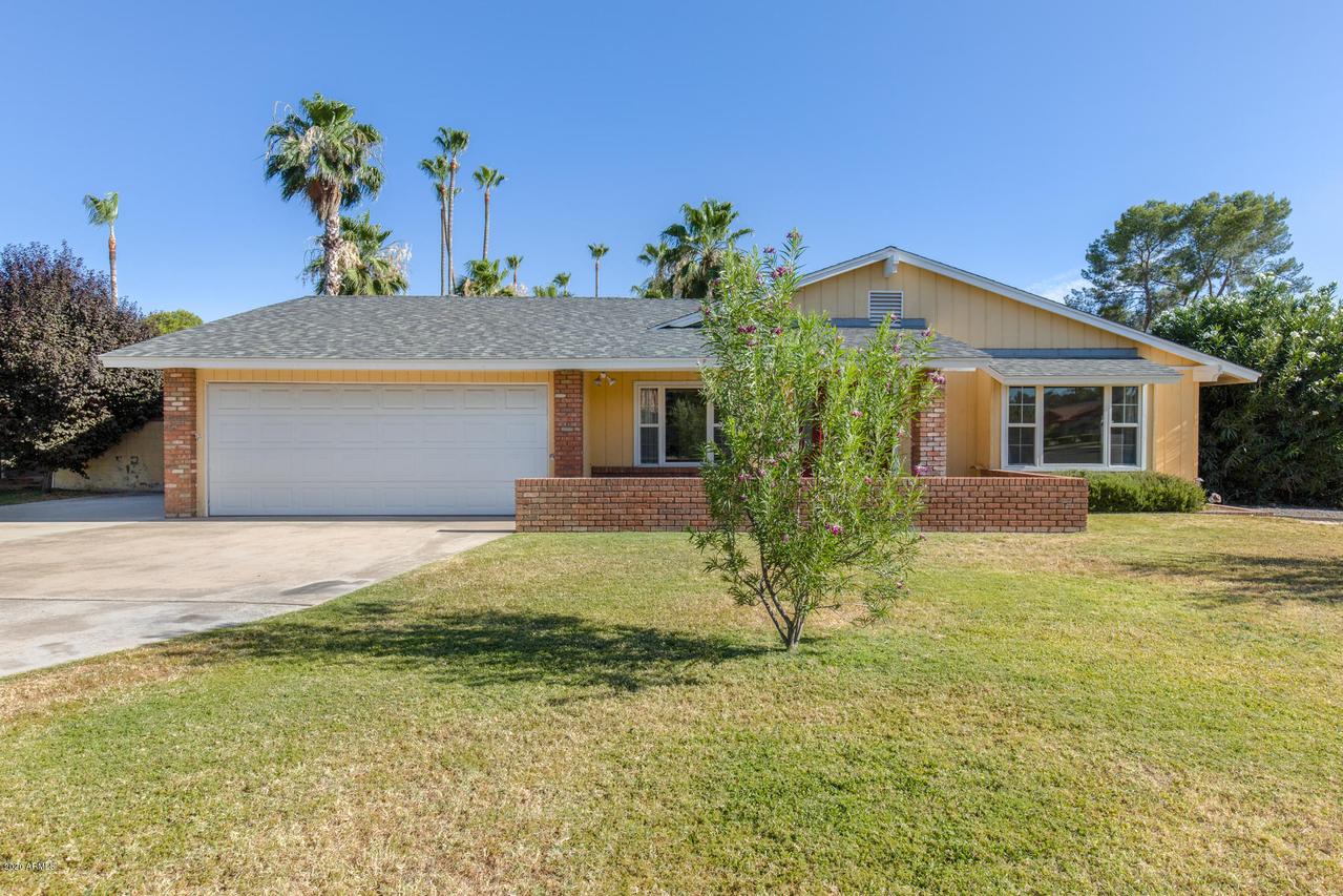 301 E Acapulco Ln., Phoenix, AZ 85022