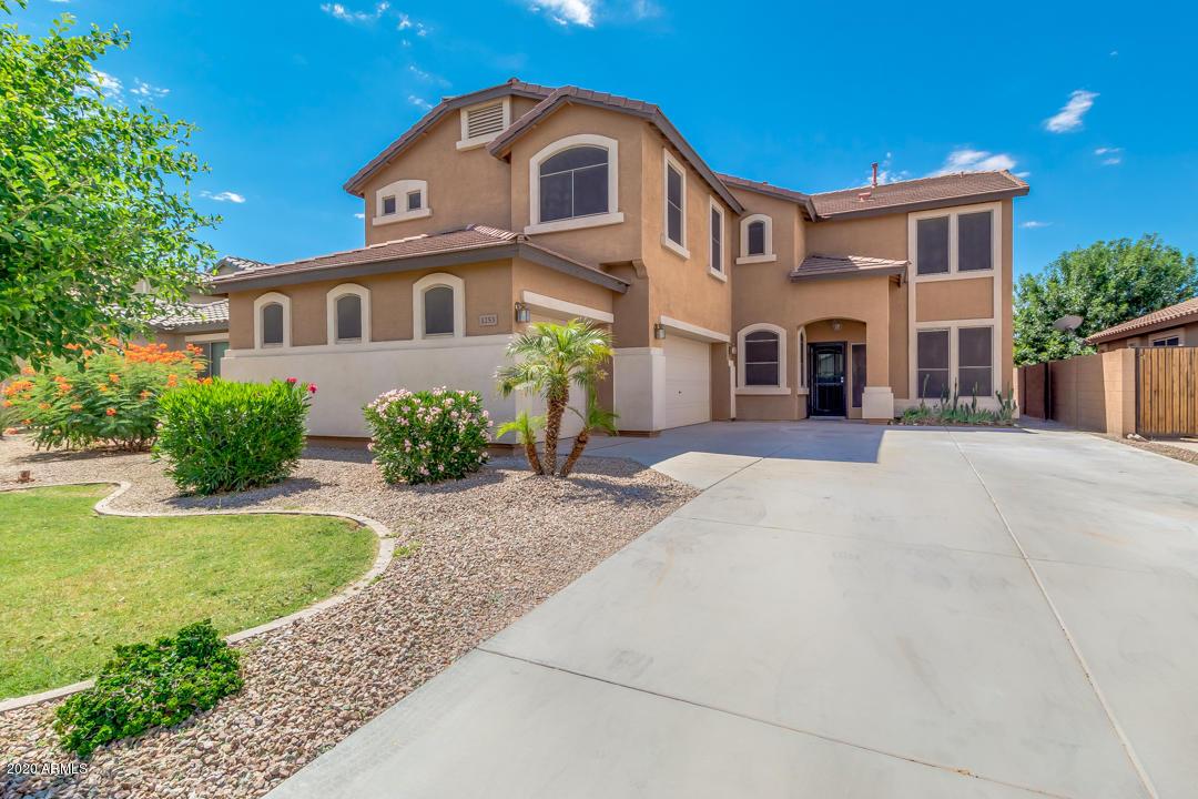 1253 E Debbie Dr., San Tan Valley, AZ 85140