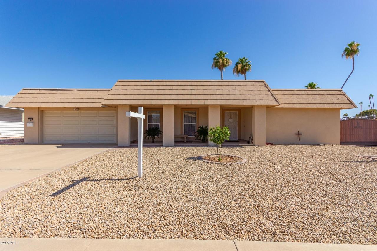 13609 N Buccaneer Way, Sun City, AZ 85351