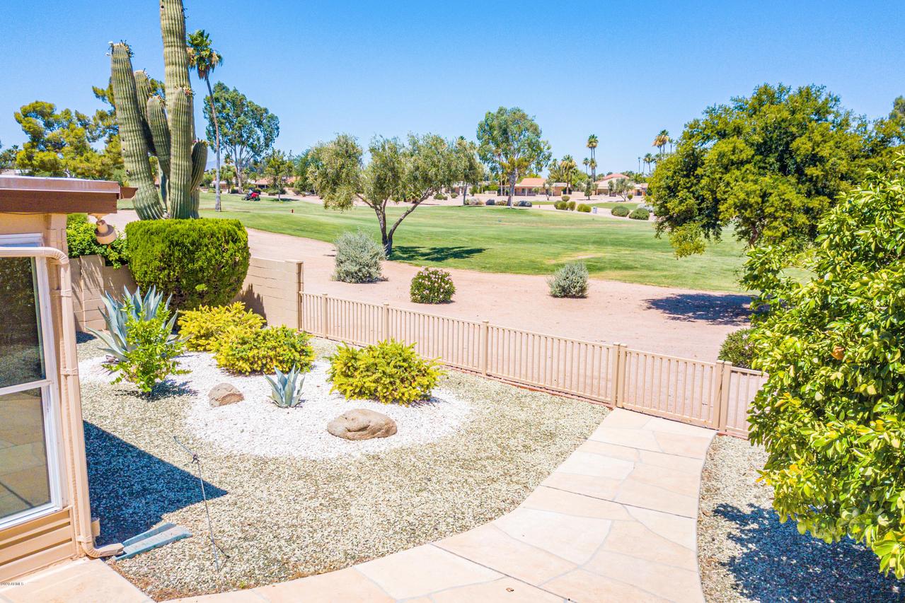 25806 S Brentwood Dr., Sun Lakes, AZ 85248