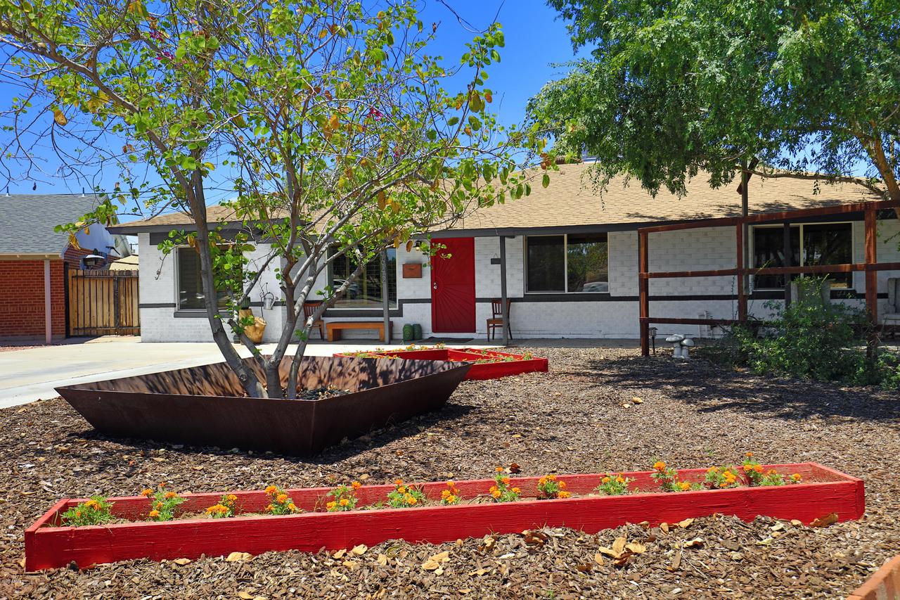 5642 N 7th Dr., Phoenix, AZ 85013