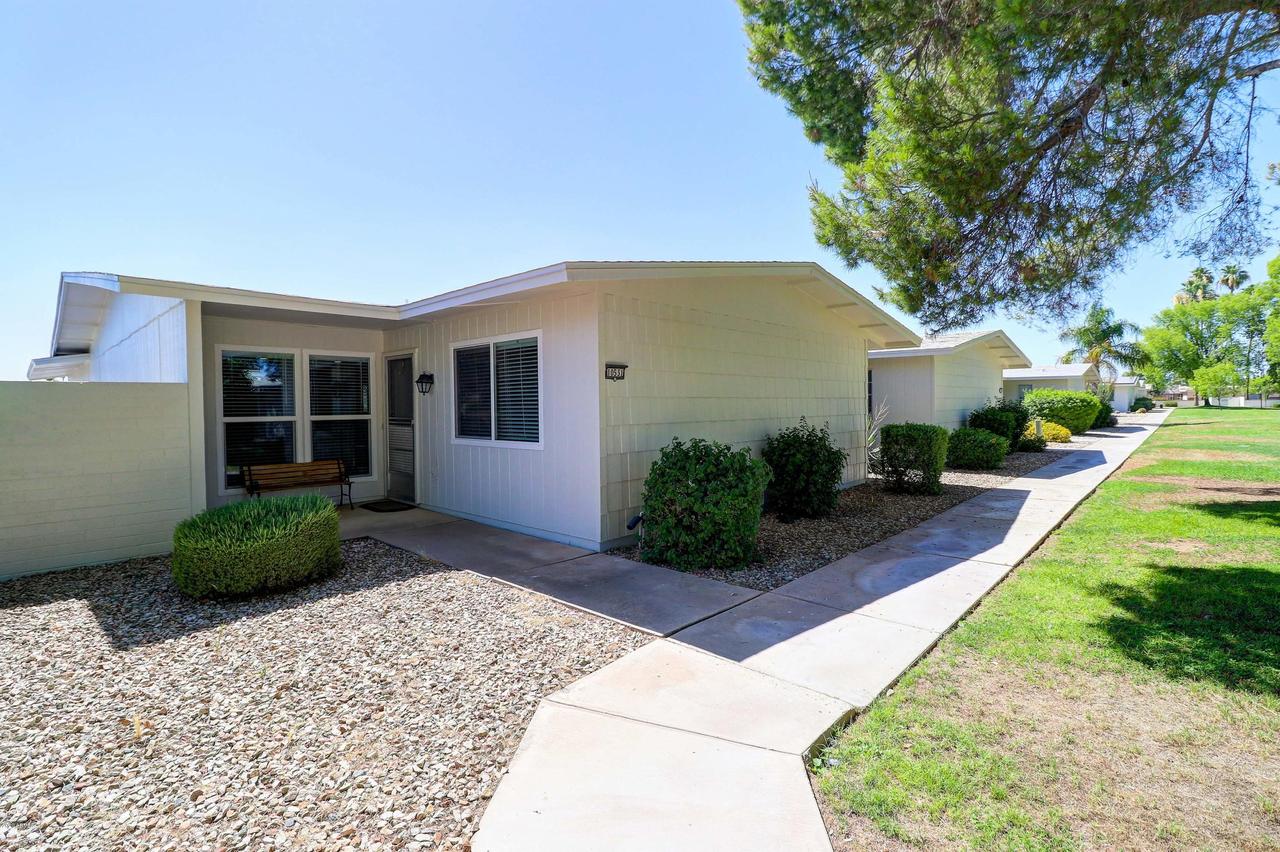 10531 W Palmeras Dr., Sun City, AZ 85373