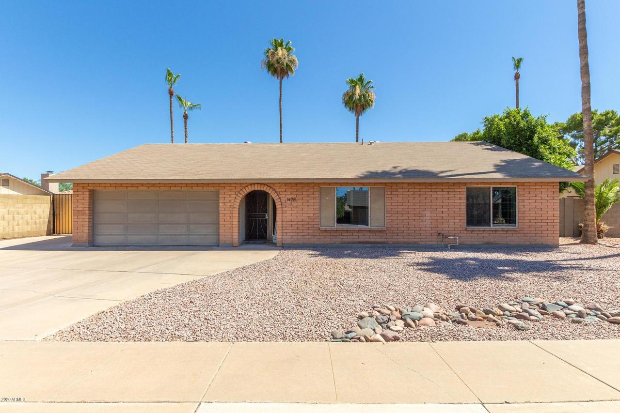 1428 W Mendoza Ave., Mesa, AZ 85202