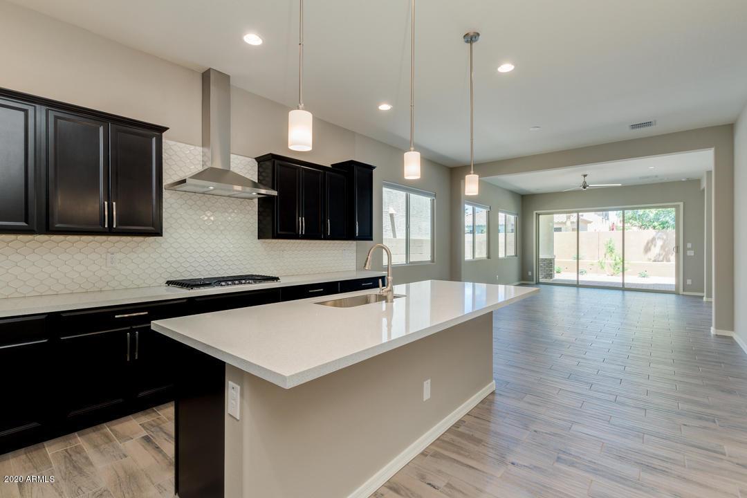 3061 S Valerie Dr., Chandler, AZ 85286