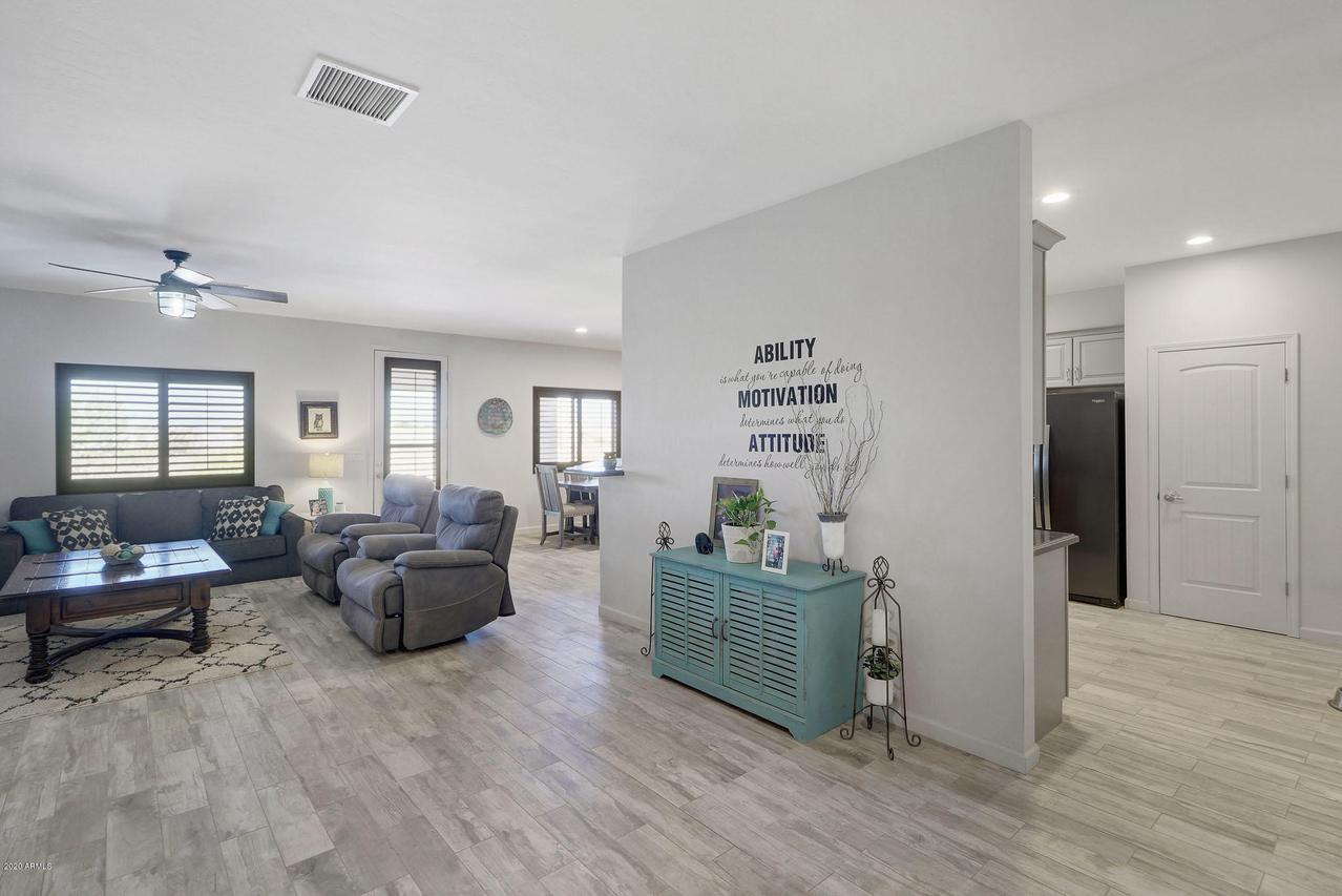 30708 N 213th Dr., Wittmann, AZ 85361
