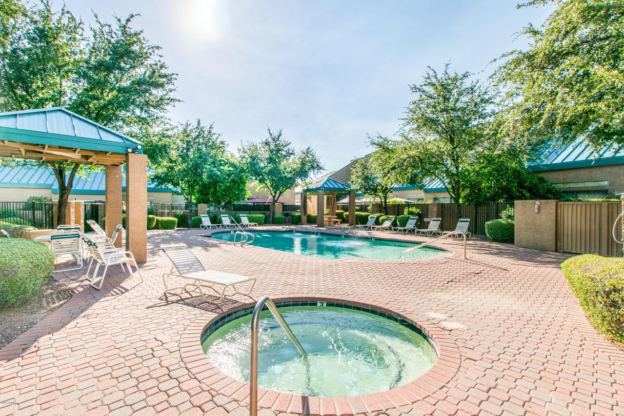 1015 S Val Vista Dr. #88, Mesa, AZ 85204