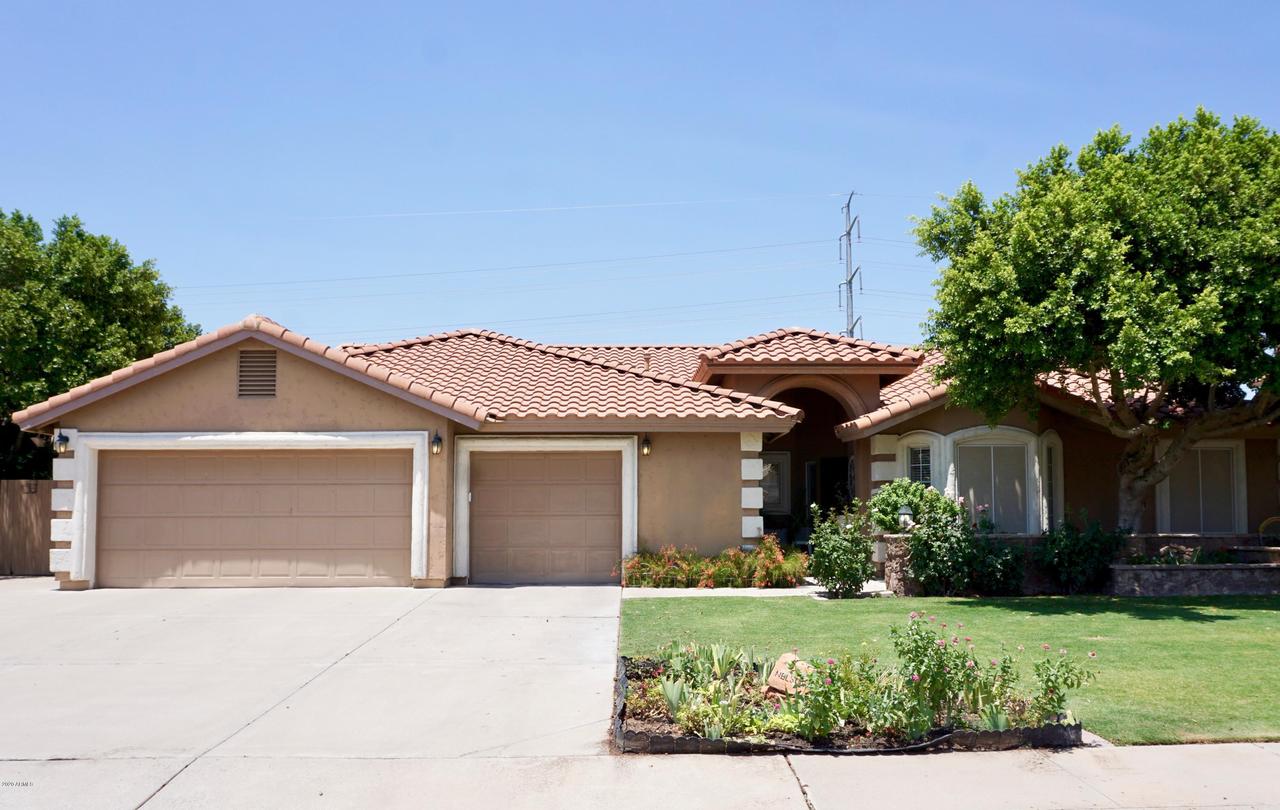 3506 E Contessa St., Mesa, AZ 85213