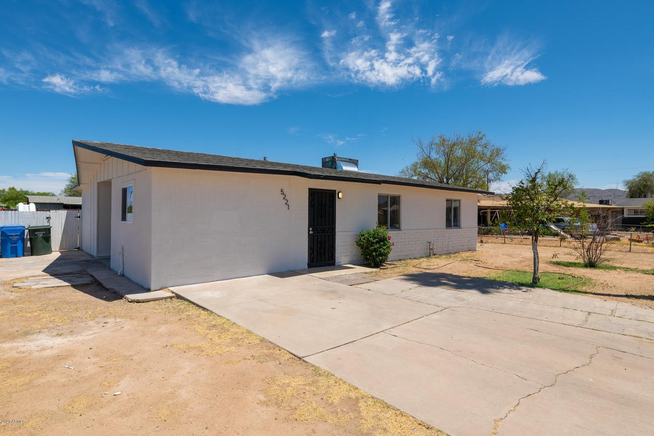 5221 S 13th Way, Phoenix, AZ 85040