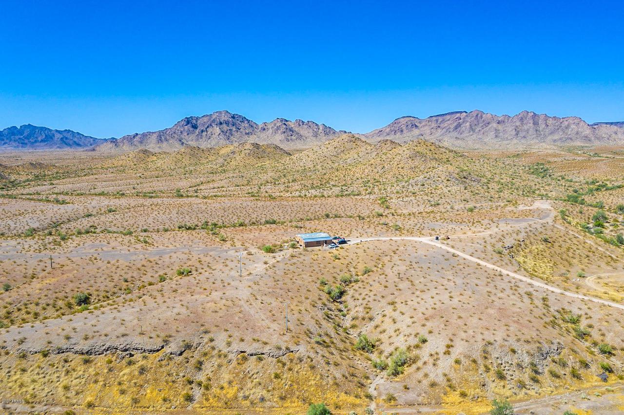 29308 S Enterprise Rd., Tonopah, AZ 85354