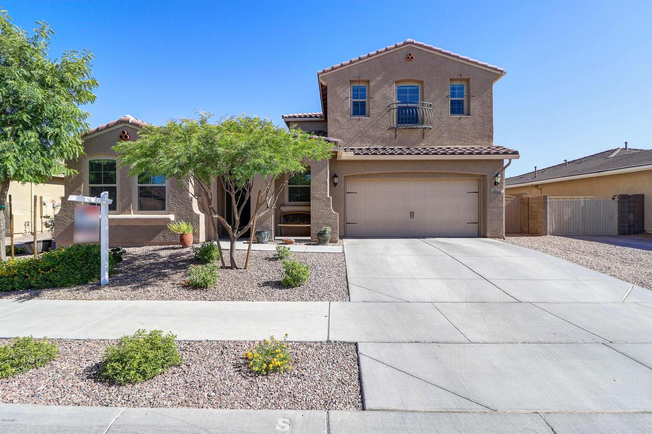 8943 W Orchid Ln., Peoria, AZ 85345