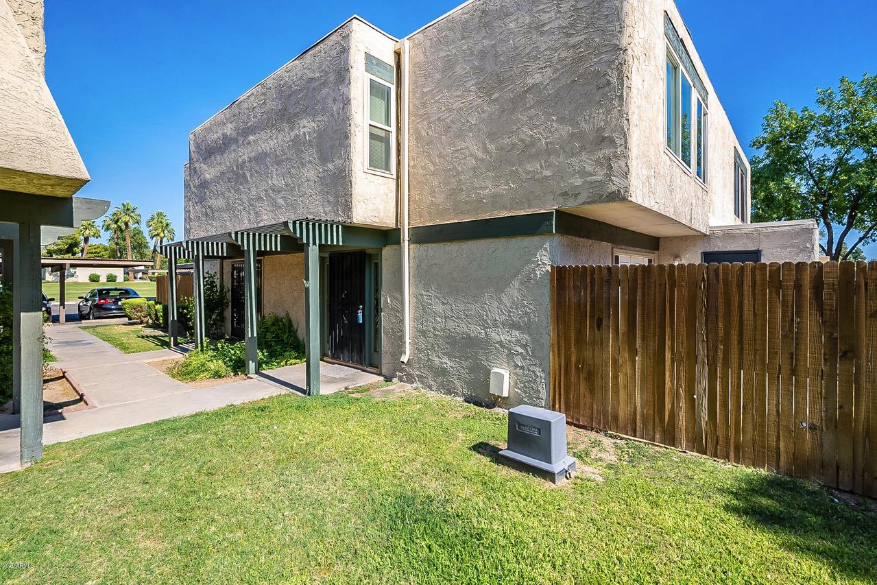 6044 W Golden Ln., Glendale, AZ 85302