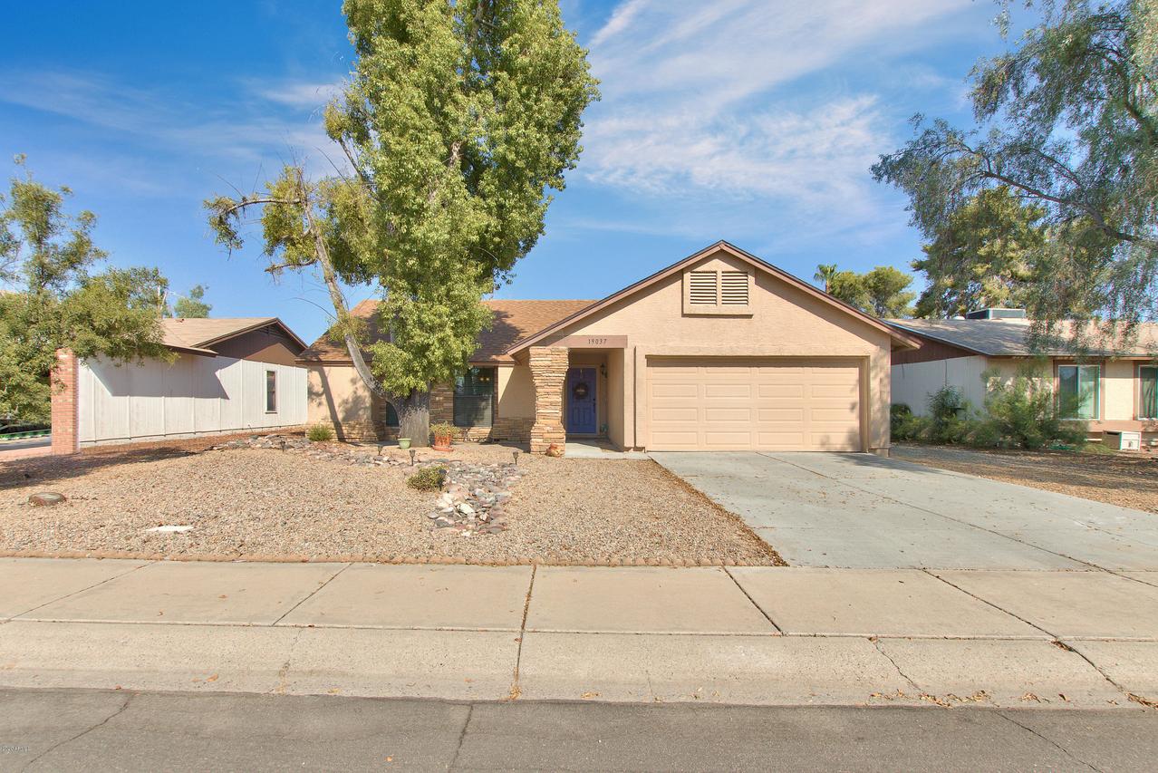 19037 N 5th Ave., Phoenix, AZ 85027