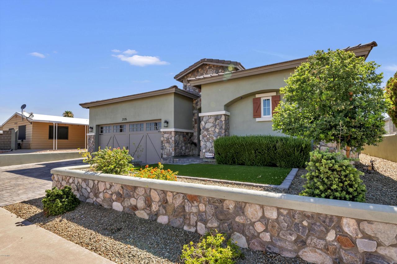 2335 N Higley Rd., Mesa, AZ 85215