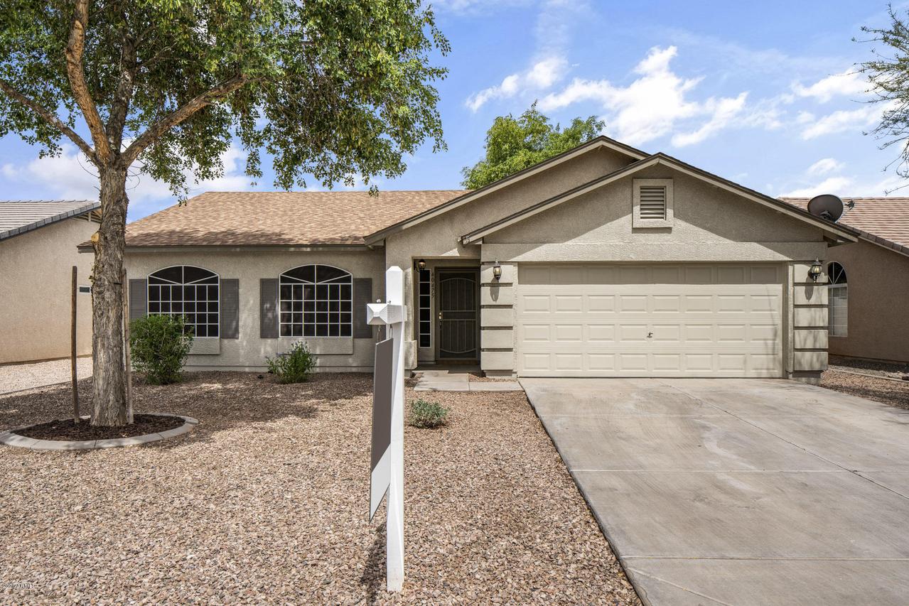 40475 N Burwick Way, San Tan Valley, AZ 85140