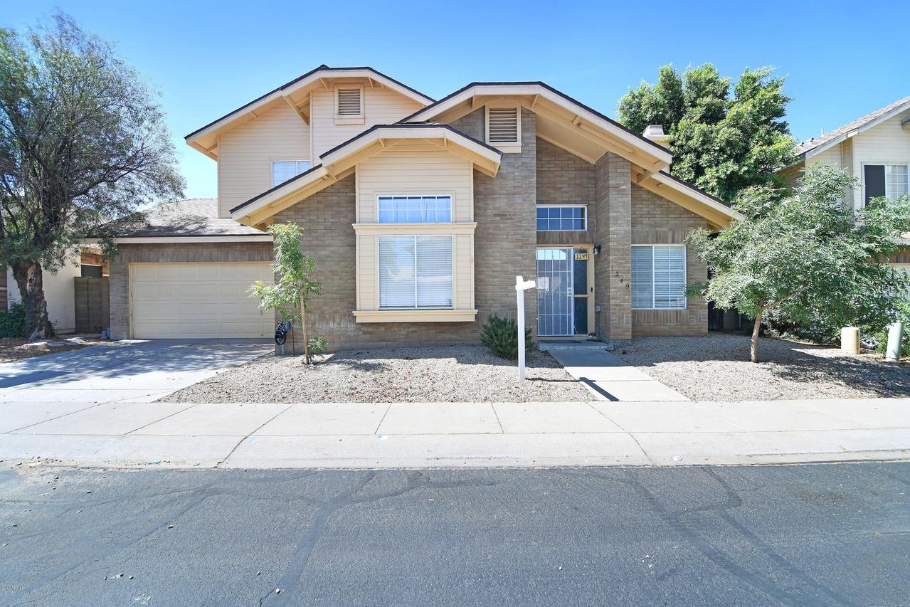 1249 E Liberty Shores Dr., Gilbert, AZ 85234