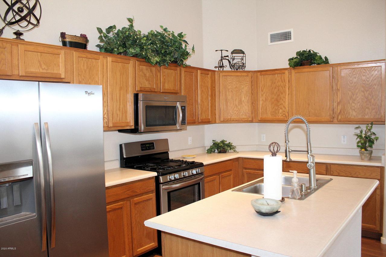 7135 N 41st Ln., Phoenix, AZ 85051