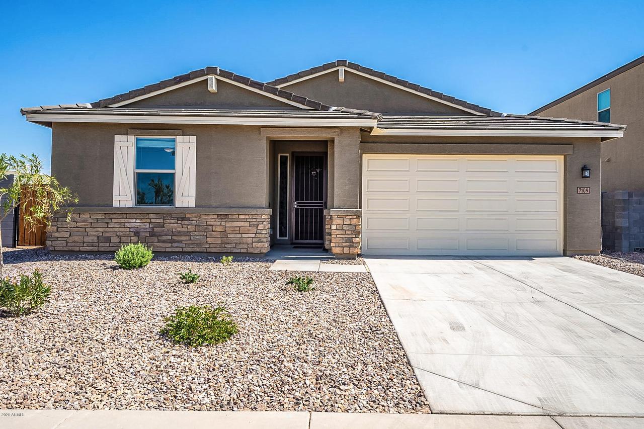 7109 E Bobwhite Ct., San Tan Valley, AZ 85143