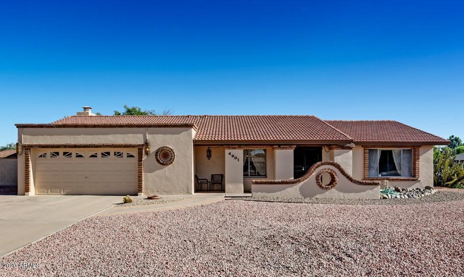 4601 E Sheena Dr., Phoenix, AZ 85032