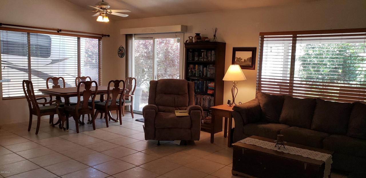 10608 W Echo Ln., Peoria, AZ 85345