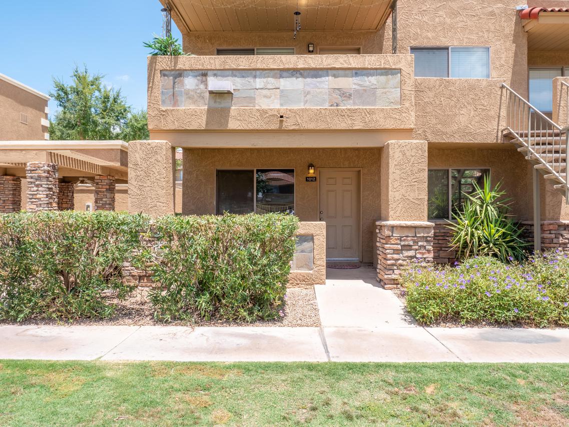 303 N Miller Rd. #1012, Scottsdale, AZ 85257