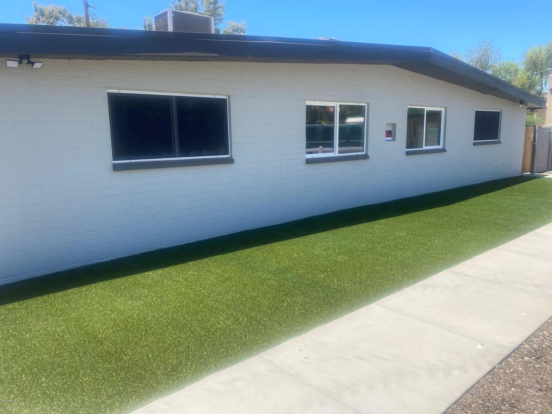 914 S Kenwood Cir., Tempe, AZ 85281