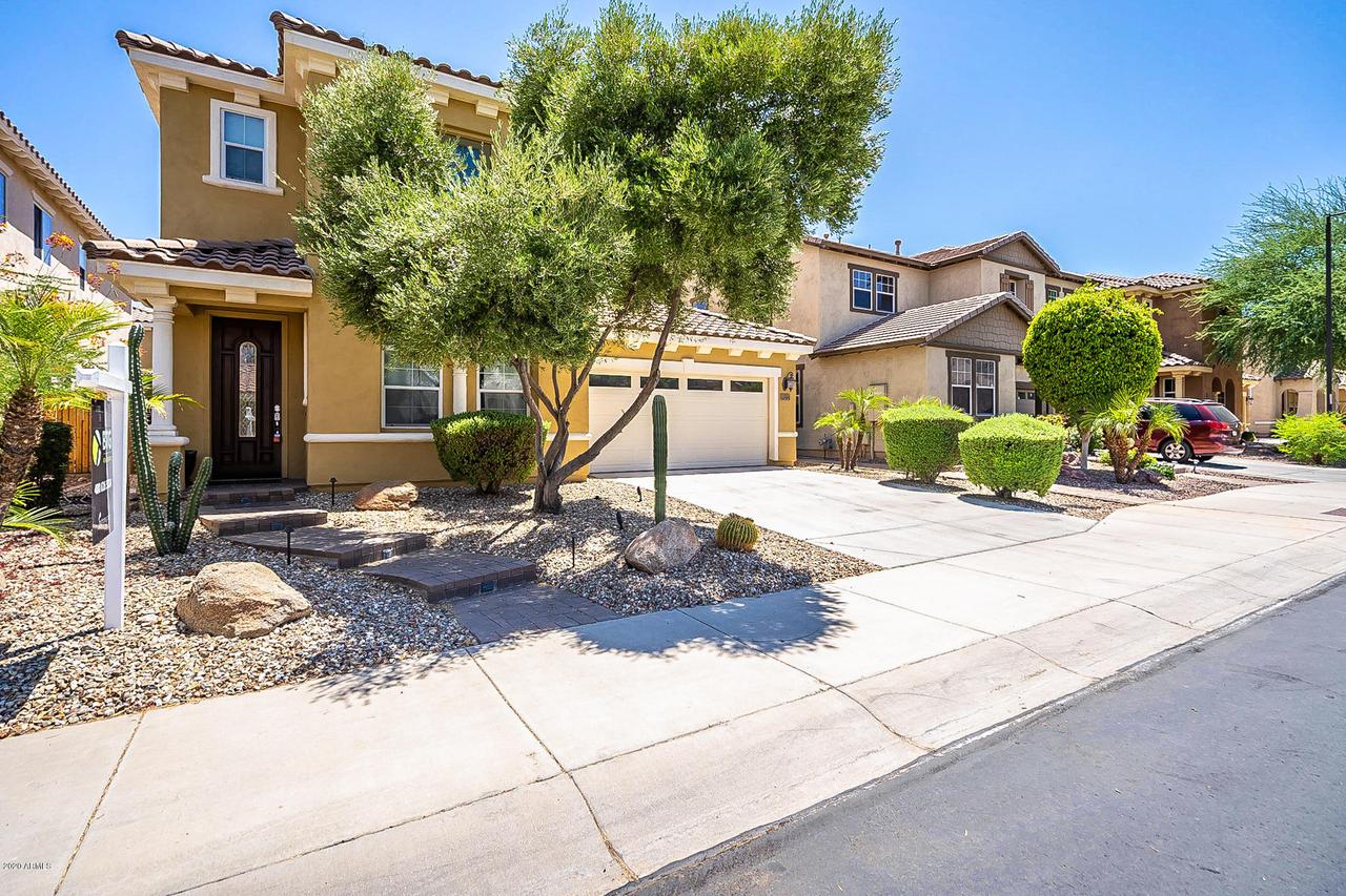 1095 W Caroline Ln., Tempe, AZ 85284