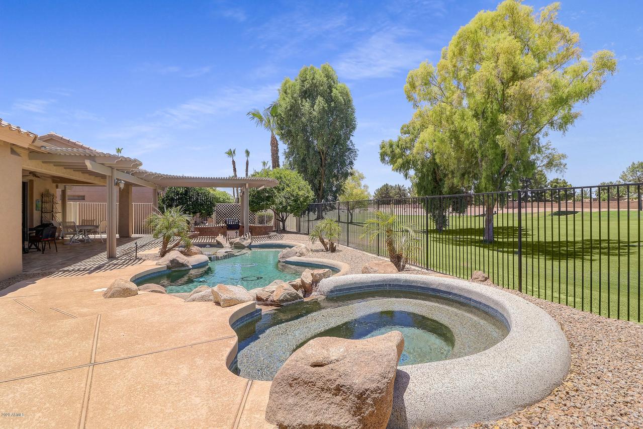 5402 S Amberwood Dr., Sun Lakes, AZ 85248