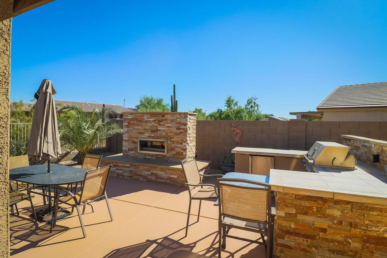 10431 S 175th Ave., Goodyear, AZ 85338