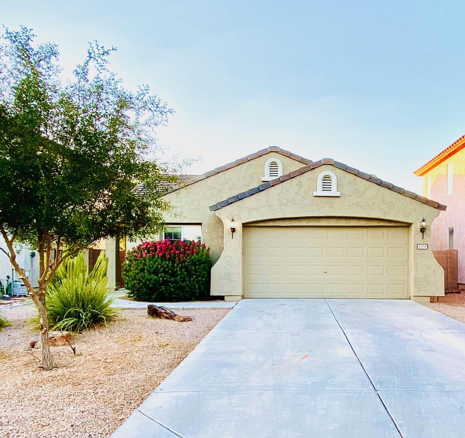 4770 E Meadow Creek Way, San Tan Valley, AZ 85140