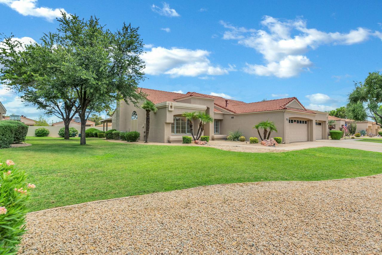 20037 N Alta Loma Dr., Sun City West, AZ 85375