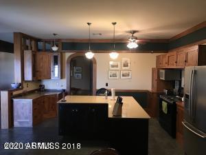 6140 E Darley Dr., Hereford, AZ 85615