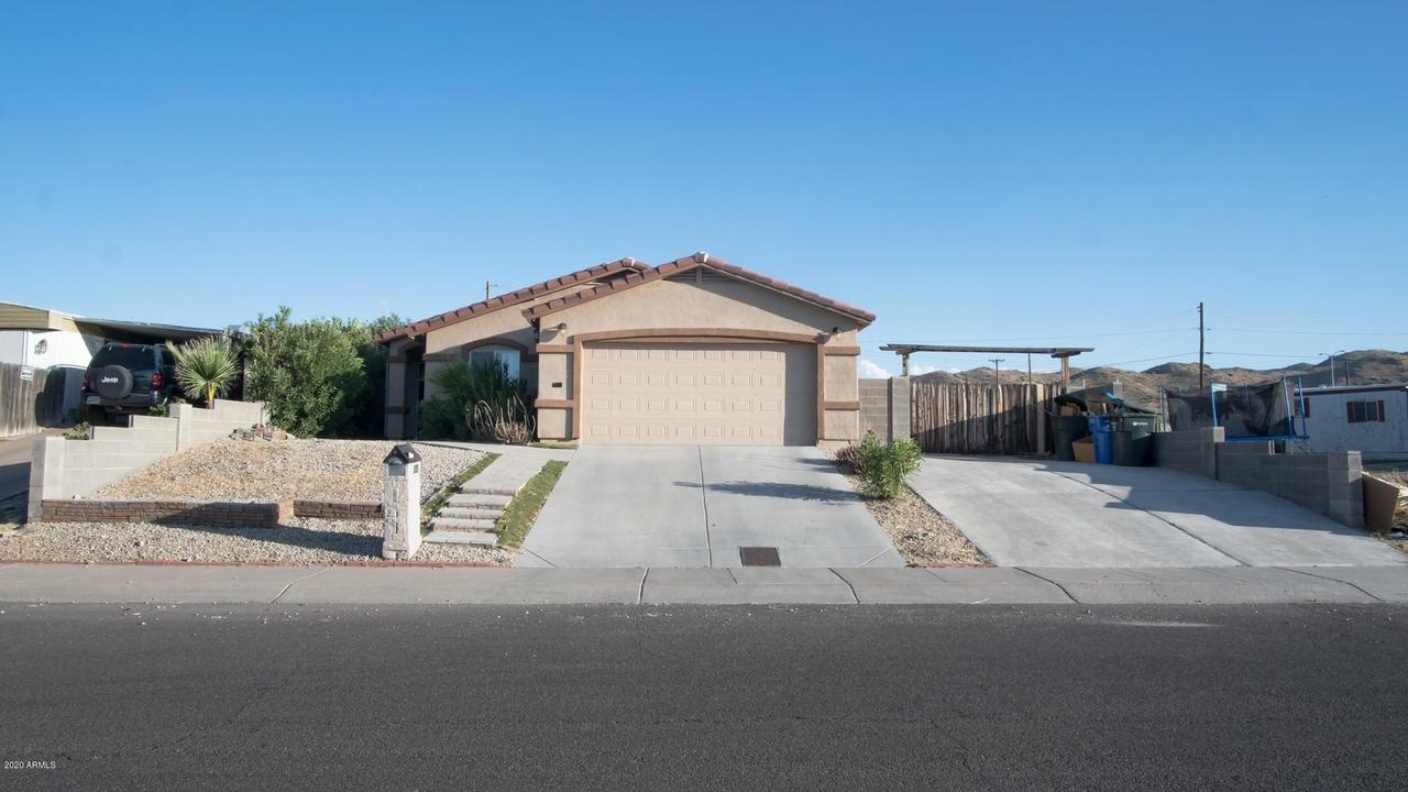4155 E Darrow St., Phoenix, AZ 85042