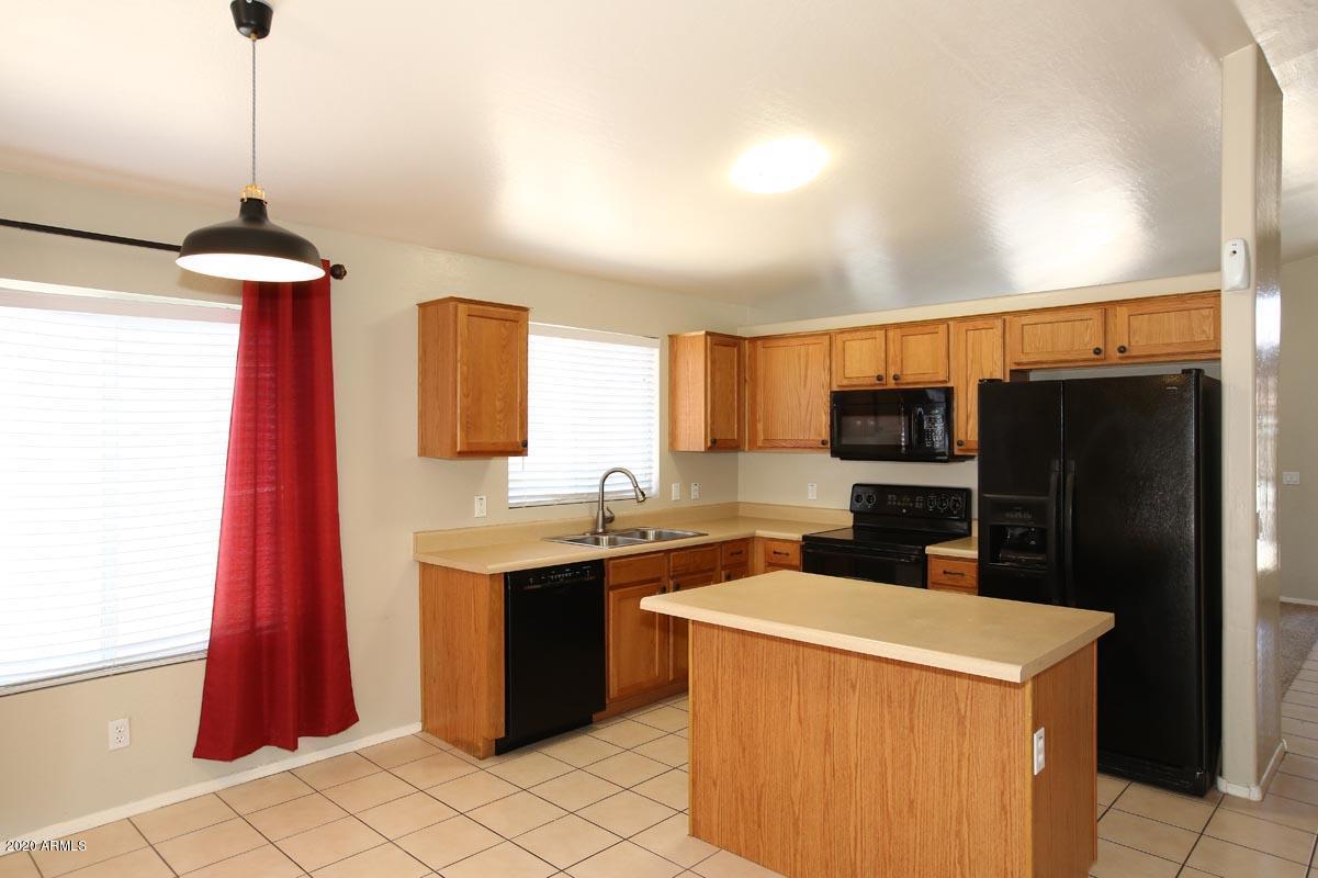 3025 W Grenadine Rd., Phoenix, AZ 85041