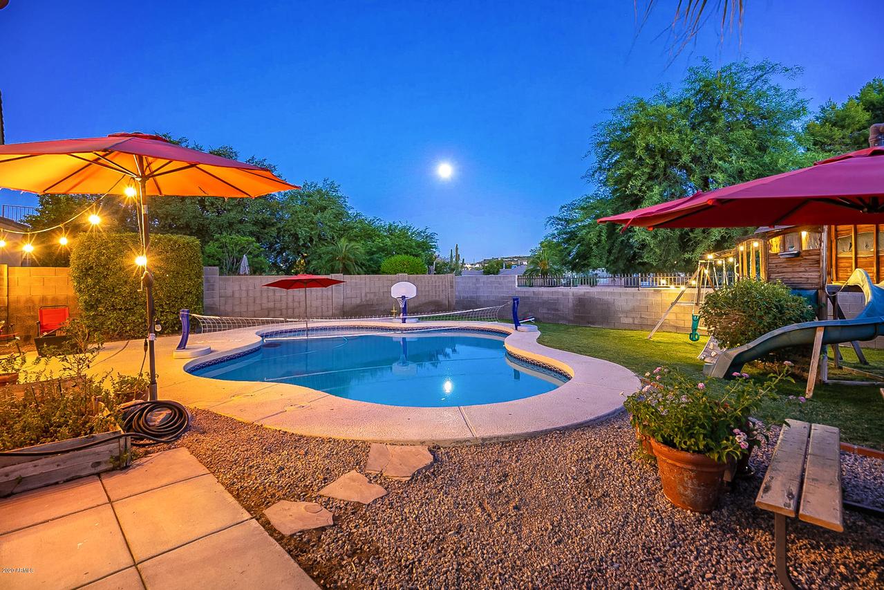 1957 W Tracy Ln., Phoenix, AZ 85023