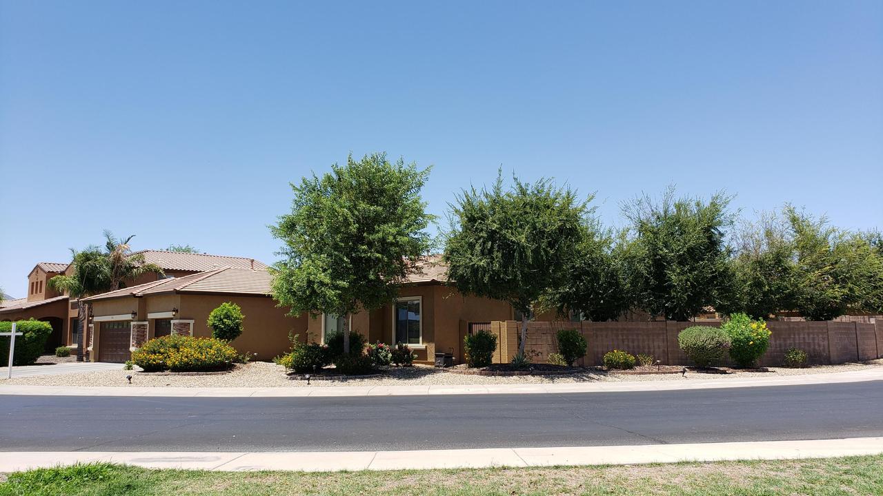 18206 W Lisbon Ln., Surprise, AZ 85388