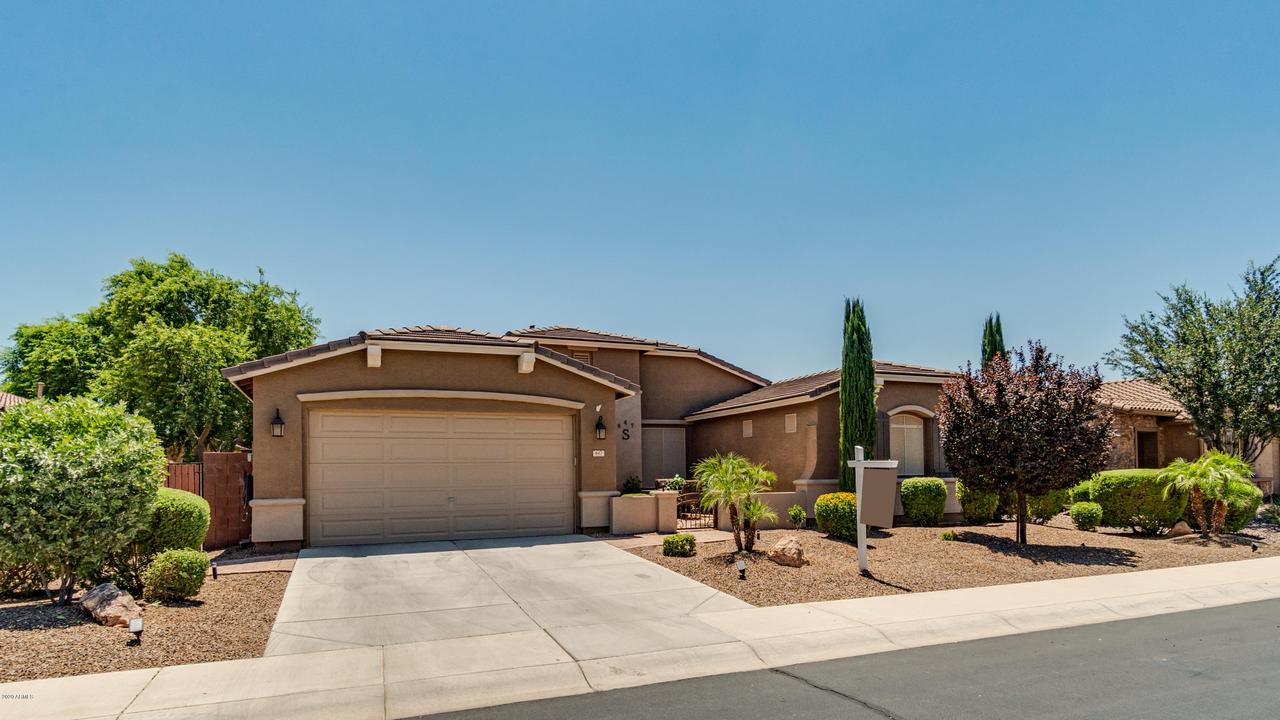 647 W Leatherwood Ave., Queen Creek, AZ 85140