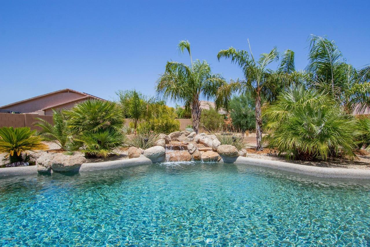 9717 N Pembroke Ct., Waddell, AZ 85355