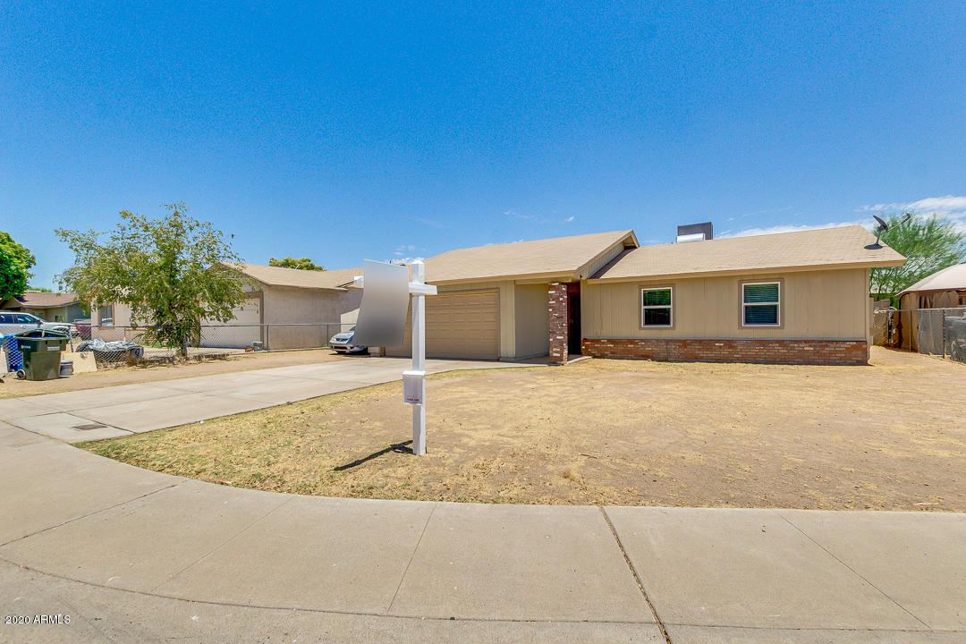 821 N 59th Ln., Phoenix, AZ 85043